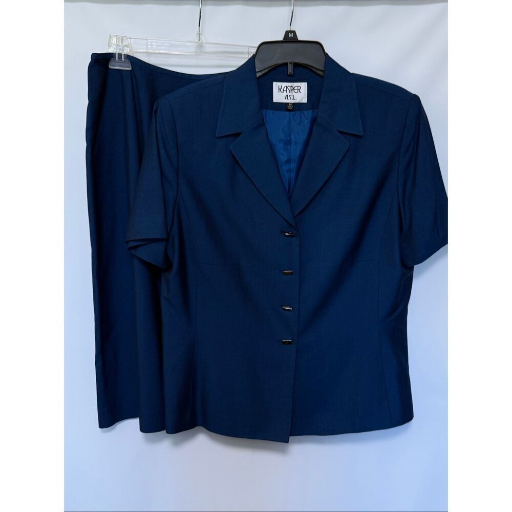Kasper Women’s 2p blue skirt suit rayon size 14